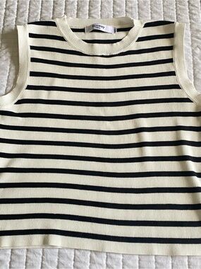 Runway Parisienne Black & Cream Striped Sleeveless Knit Tank